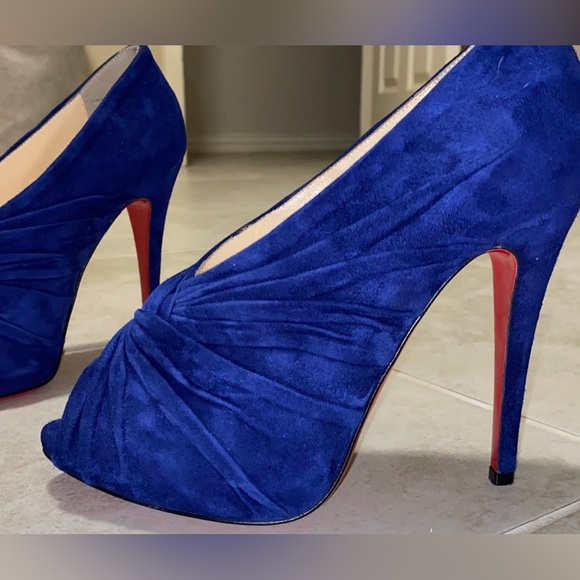 Christian Louboutin Manchon 120 Suede Royal Heels 39